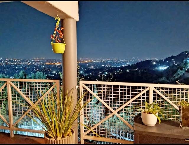 2 BEDROOM APARTMENT FOR SALE IN NORTHCLIFF
